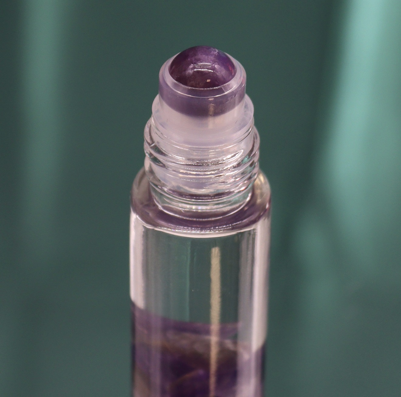Hop Hare Essential Oil Gemstone Roll On - The Moon - Image 4