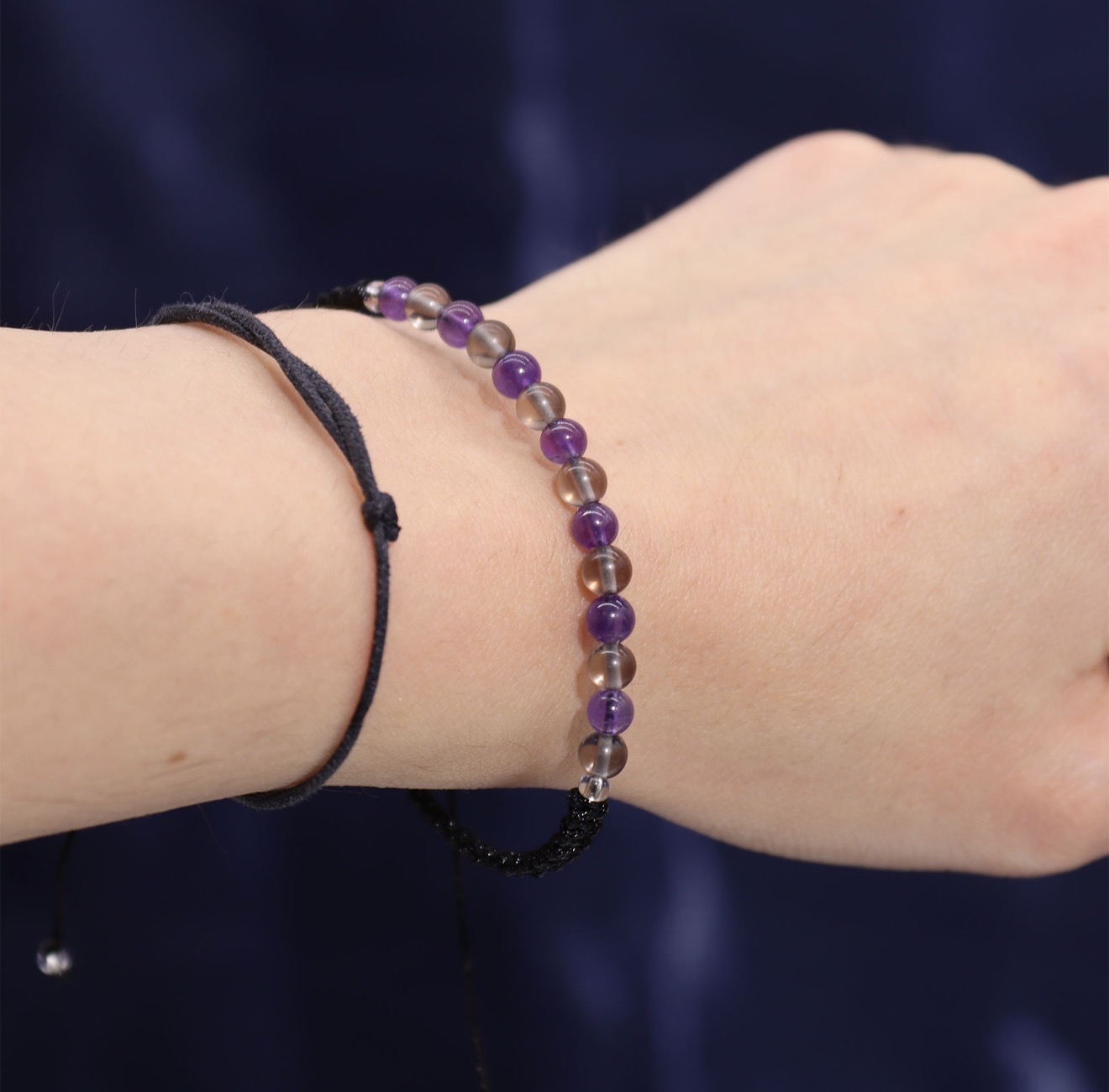 Zodiac Crystal Candle with Gemstone Bracelet - Capricorn - Image 4