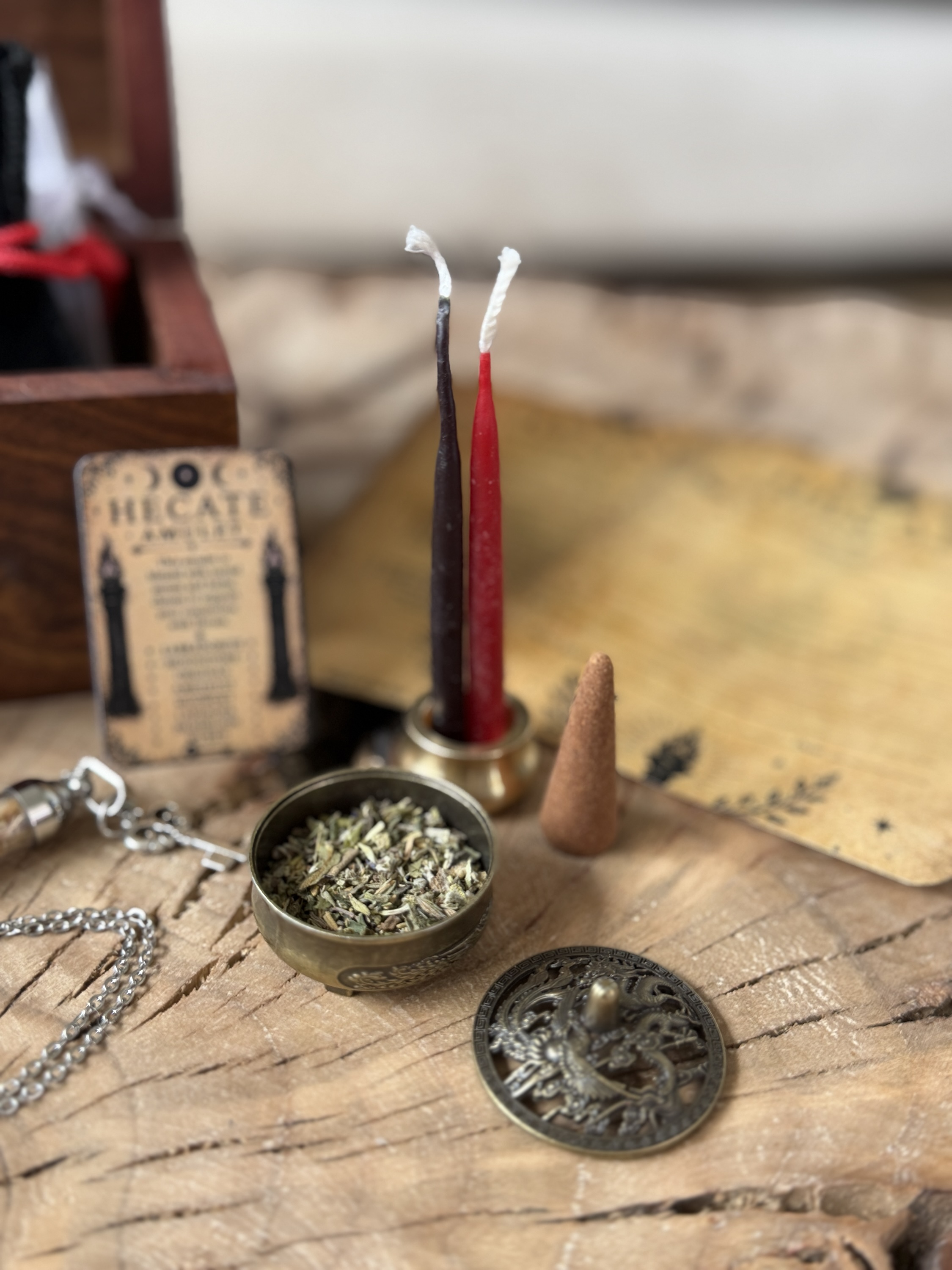 Hecate Deity Connection Kit - Image 2
